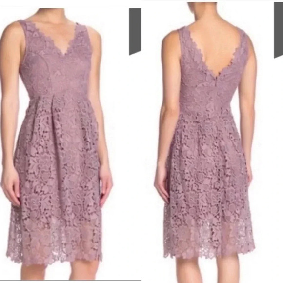 Astr Dresses & Skirts - ASTR The Label Lace Midi Dress In Lilac Purple Size Small
